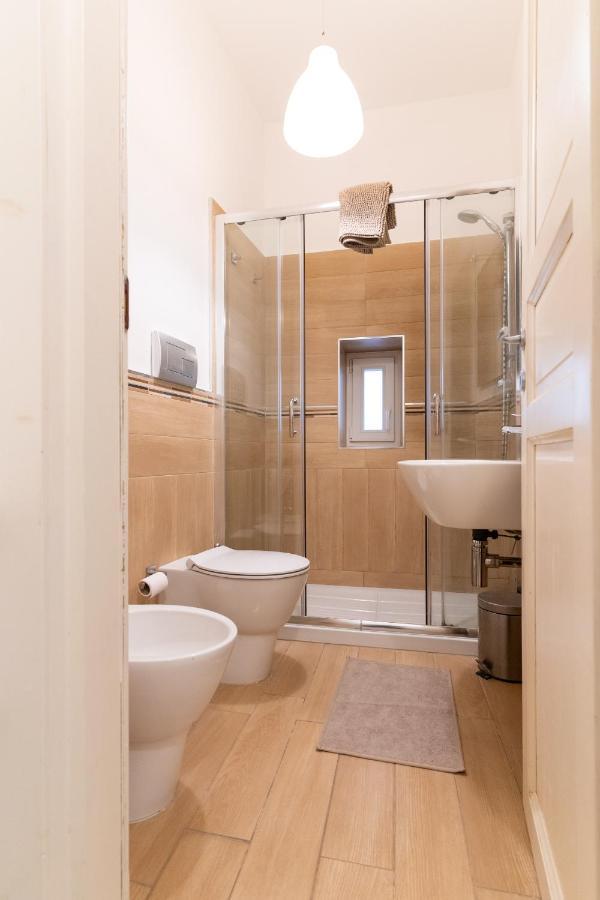 Four Luxury Apartment パレルモ エクステリア 写真